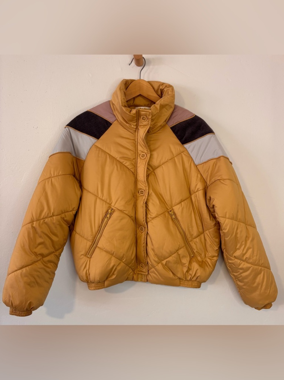 Wishlist Women’s S/M Chevron Puffer Jacket